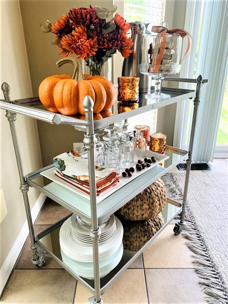 https://danimardesigns.com/wp-content/uploads/2023/08/modern-bar-cart-ideas-768x1024.jpg