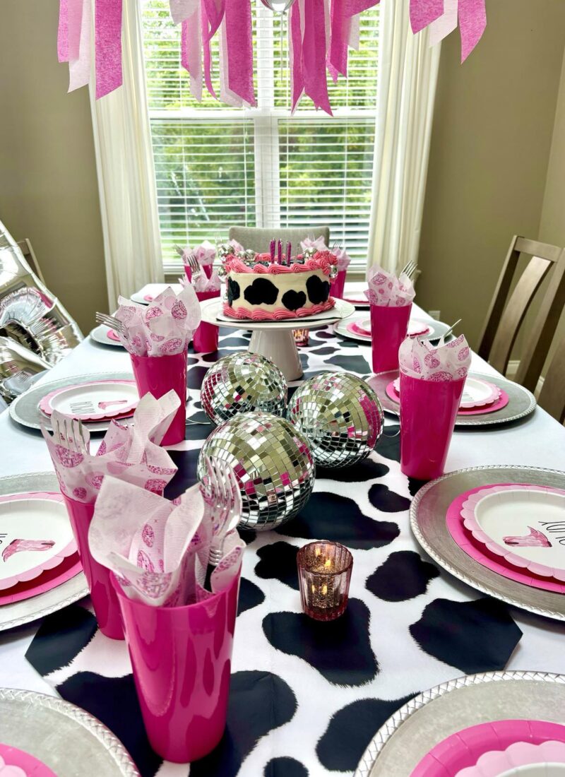 Preppy Style Cowgirl Birthday Decoration Ideas